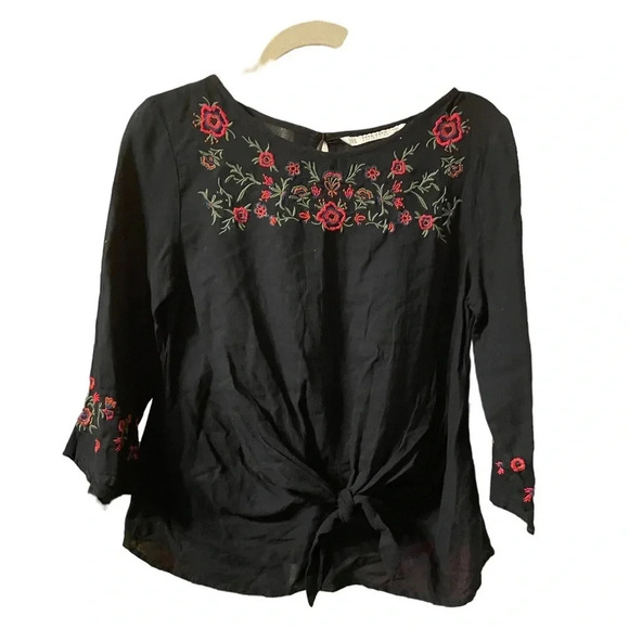 NWT ZARA FLORAL EMBROIDERED BLOUSE - Picture 1 of 5